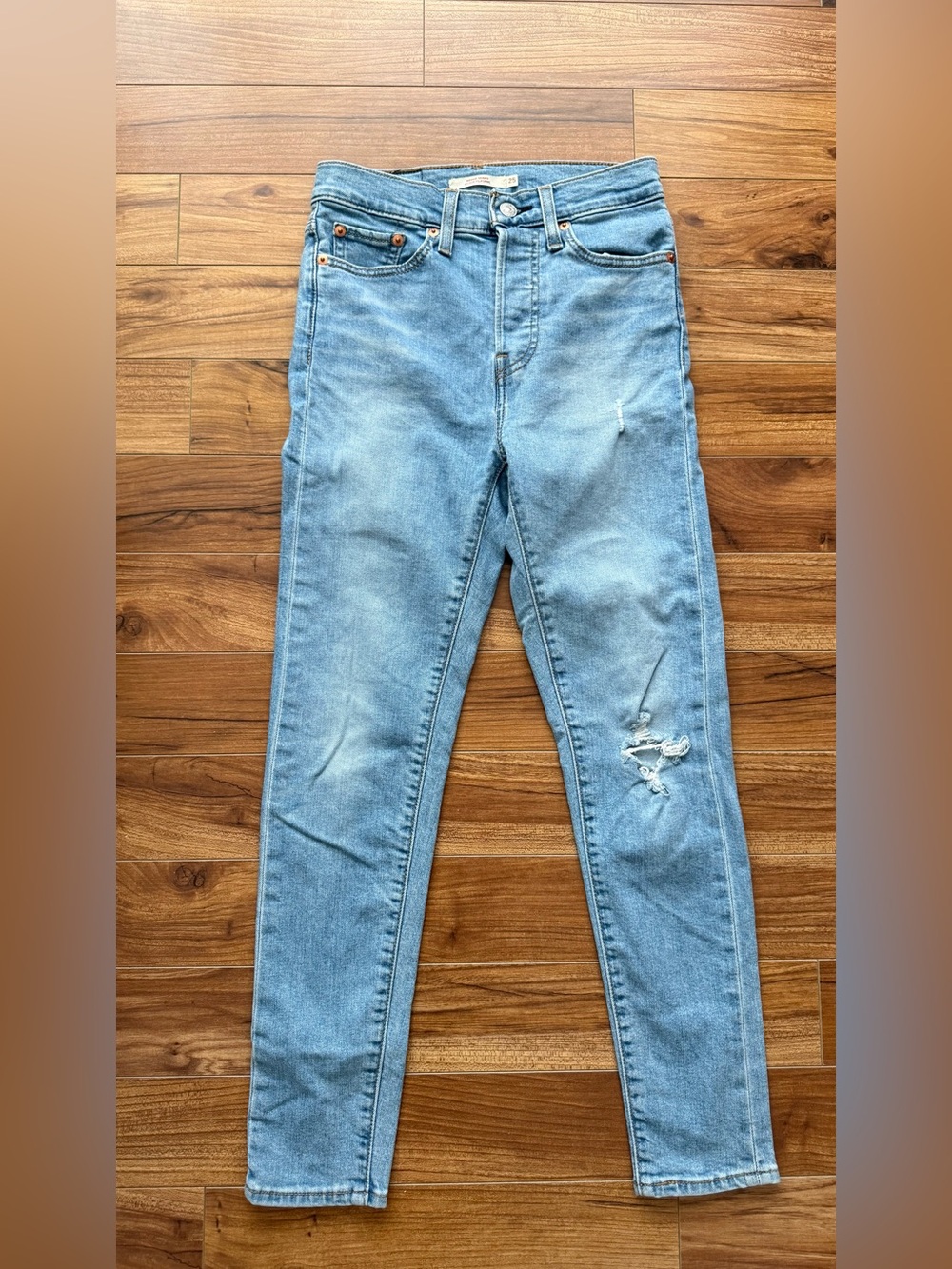 Levi's Light Blue Women's Skinny Jeans Size 25